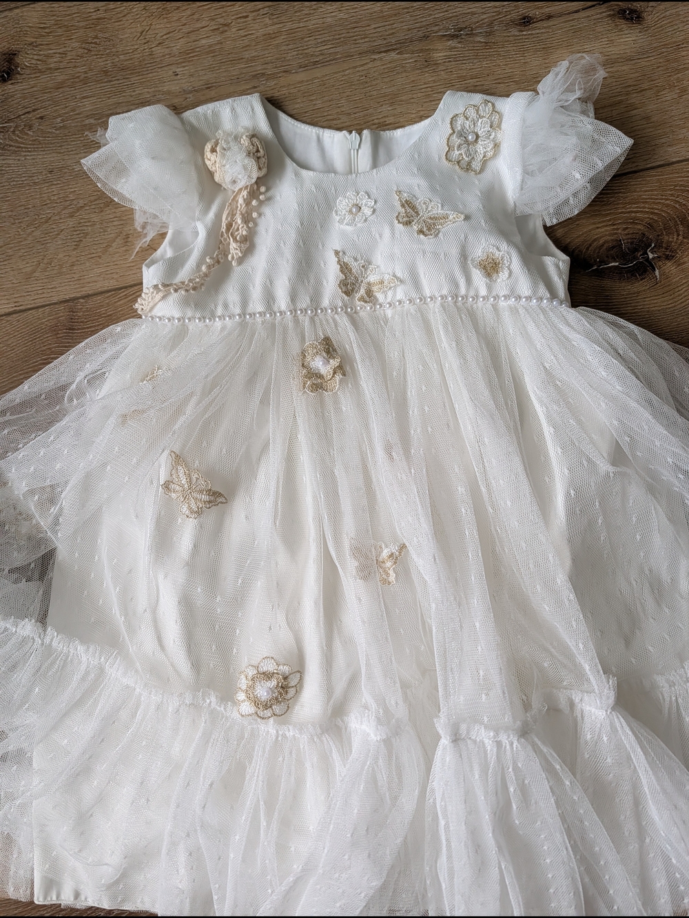 Tulleen Tulle White Dress Floral & Butterfly Embroidery Girls Sz 4-6